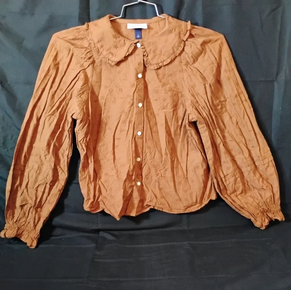 Universal Thread Rust Ruffle Collar Button-Down Blouse - Picture 3 of 6